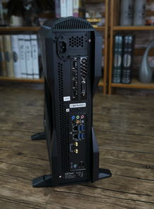 小身材大能量 索泰MEK1電競(jìng)游戲主機(jī)圖賞